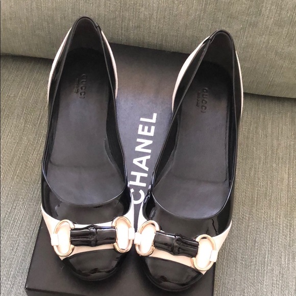 CHANEL suede and patent leather flats - Picture 6 of 11